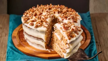 Kevin Belton's Hummingbird Cake Recipe